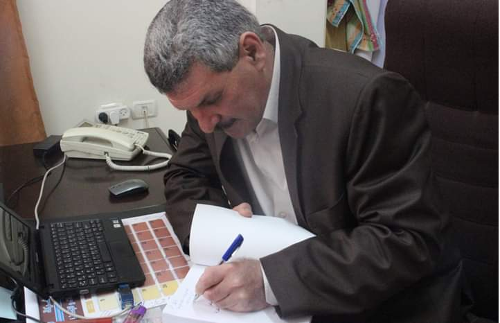 الكـاتـب والباحـث/ ناهــض زقــوت المدير العام الأسبق لمركز عبد الله الحوراني للدراسات والتوثيق