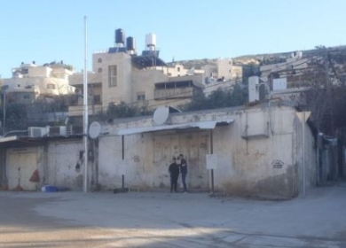 إضراب شامل في جبل المكبر احتجاجًا على هدم المنازل