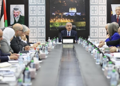 الحكومة تناقش تعزيز منظومة الحماية الاجتماعية بما يضمن مكافحة الفقر والحد من البطالة