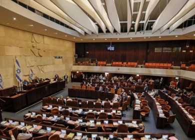 الكنيست يصادق على تنصيب الحكومة الإسرائيلية الجديدة برئاسة نتنياهو
