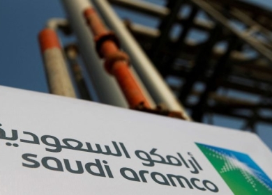 النفط يرتفع بدعم من تعهد السعودية خفض الإنتاج والأنظار تتجه للمركزي الأمريكي