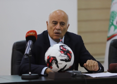 خلال سحب قرعة كأس أبو عمار: الرجوب يؤكد الالتزام بدعم الأندية ماليا ويدعوها للانتباه إلى "العقود الخيالية"