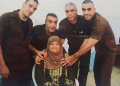 آخرهم أبو حميد.. 74 أسيرا شهيدا نتيجة الإهمال الطبي