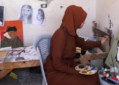 معرض فني فلسطيني في كندا يحقق حلم الشهيدة دنيانا العمور من غزة
