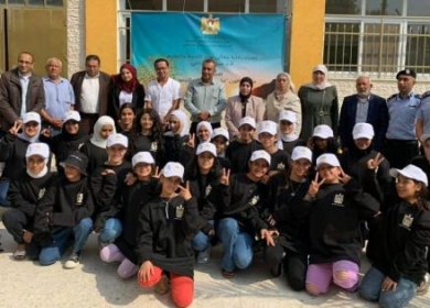"التربية" تطلق ثلاثة مخيمات بعنوان: "باقون ما بقي الزعتر والزيتون"