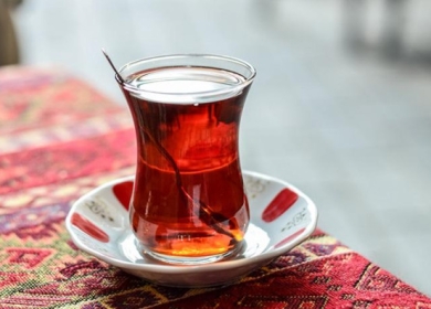 احذر أن تتناول هذه الأطعمة مع الشاي