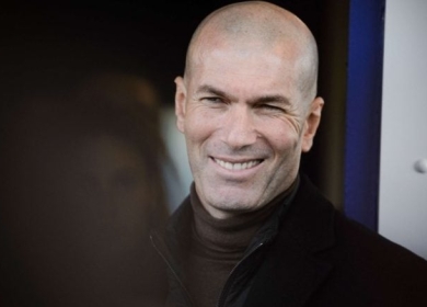 ريال مدريد يتسلح بزيدان لحسم صفقة 2023