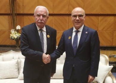 المالكي يطلع نظيره التونسي على آخر التطورات السياسية بفلسطين