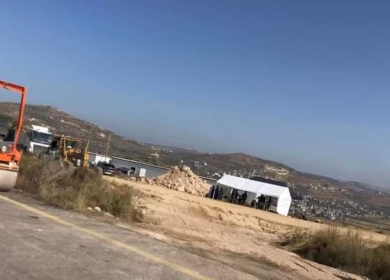 مستوطنون يقيمون بؤرة استيطانية جديدة غرب سلفيت