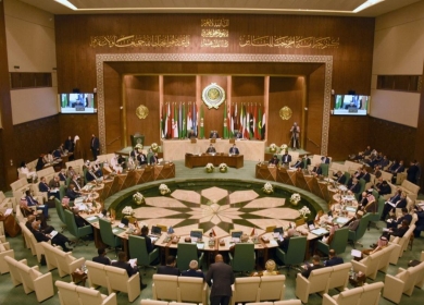 الجامعة العربية تطالب باتخاذ إجراءات تلزم إسرائيل بتنفيذ قرار محكمة العدل الدولية