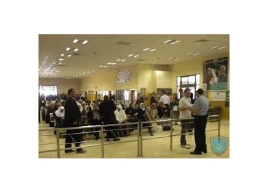 "المعابر والحدود": تعديل ساعات عمل معبر الكرامة الأحد المقبل