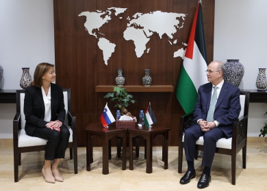 مصطفى: اعتراف سلوفينيا بدولة فلسطين خطوة في الطريق نحو تحقيق السلام وإنهاء الاحتلال