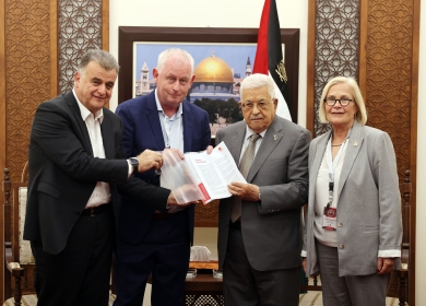 الرئيس يستقبل وفد الاتحاد الدولي للنقابات