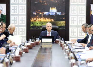 مجلس الوزراء يبحث تعزيز عملية إعادة إعمار المناطق المتضررة في شمال الضفة والفريق الوطني لإعداد خطة إعمار غزة يباشر عمله
