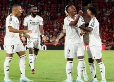 الحكم بالسجن على مشجع وجه إساءة عنصرية لنجم ريال مدريد
