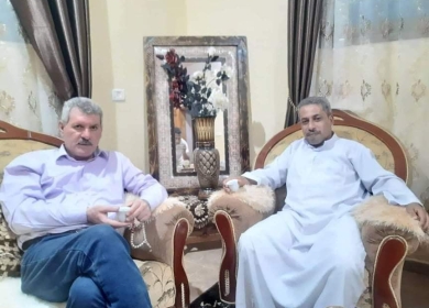 ناهض زقوت: رحلة العطاء والإبداع في عالم الثقافة والأدب