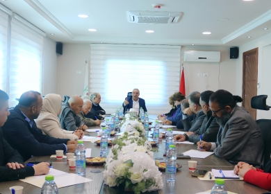الشيخ يلتقي رؤساء الاتحادات والأمناء العامين للمنظمات الشعبية