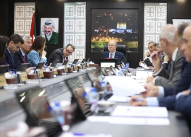 مجلس الوزراء يبحث توسيع تدخلات غرفة العمليات الحكومية في الإغاثة والإيواء