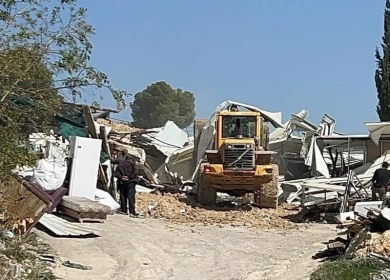 الاحتلال يهدم 4 منازل لأشقاء في جبل المكبر جنوب شرق القدس