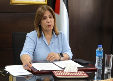 الخليلي تطالب بمحاسبة الاحتلال على جرائمه بحق شعبنا خاصة النساء