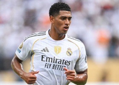 بيلينغهام مهدد بالغياب عن الملاعب حتى أكتوبر