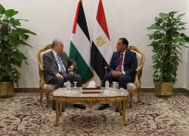 مصطفى يبحث مع نظيره المصري جهود وقف حرب الإبادة على شعبنا وتكثيف الإغاثة العاجلة