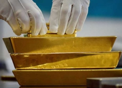 الذهب يتجاوز 4300 دولار بدعم من التوتر بين الصين وأمريكا وتوقعات خفض الفائدة