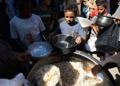 برنامج الغذاء العالمي: 60 ألف طن من المواد الغذائية جاهزة لقطاع غزة
