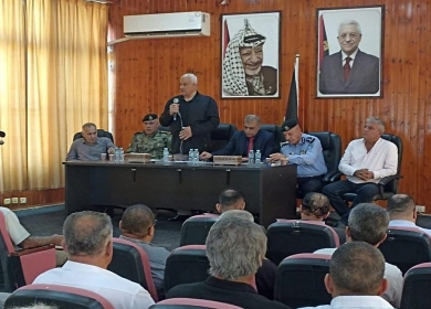 وزير الداخلية يلتقي لجان السلم الأهلي في محافظة قلقيلية
