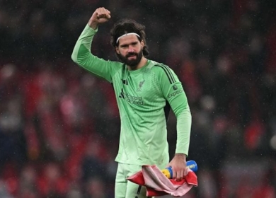 ليفربول محبط من عرض يوفنتوس الضئيل لضم أليسون بيكر