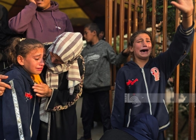 3 شهداء منذ صباح اليوم: شهيدان ومصابون في قصف الاحتلال مركبة بخان يونس